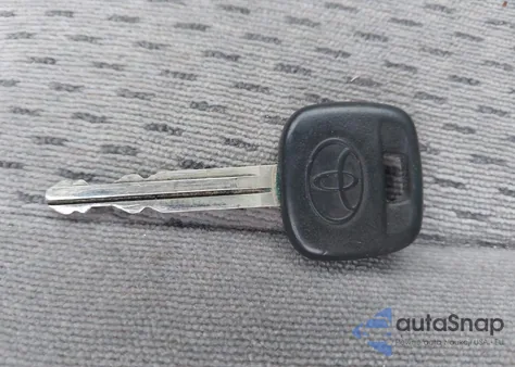 2004 Toyota Camry Le из США, поврежденный, VIN 4T1BE32K44U822871